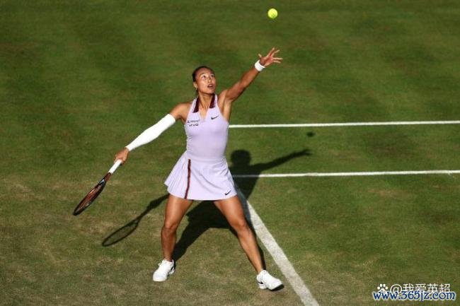 决胜盘1-4逆转!WTA伦敦站:郑钦文2-1凯斯勒 糊口首进草地赛八强 草地赛季开门红